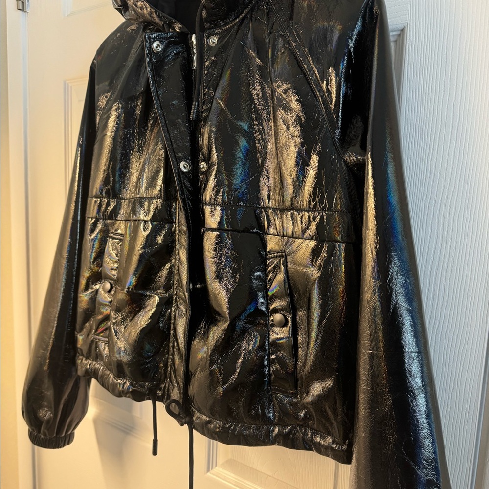 Short Jacket - Picture 3 of 4